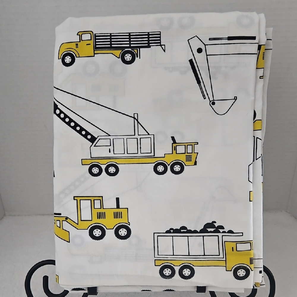Crate&Barrel Yellow Black Construction Trucks Themed Organic Cotton Twin Flat